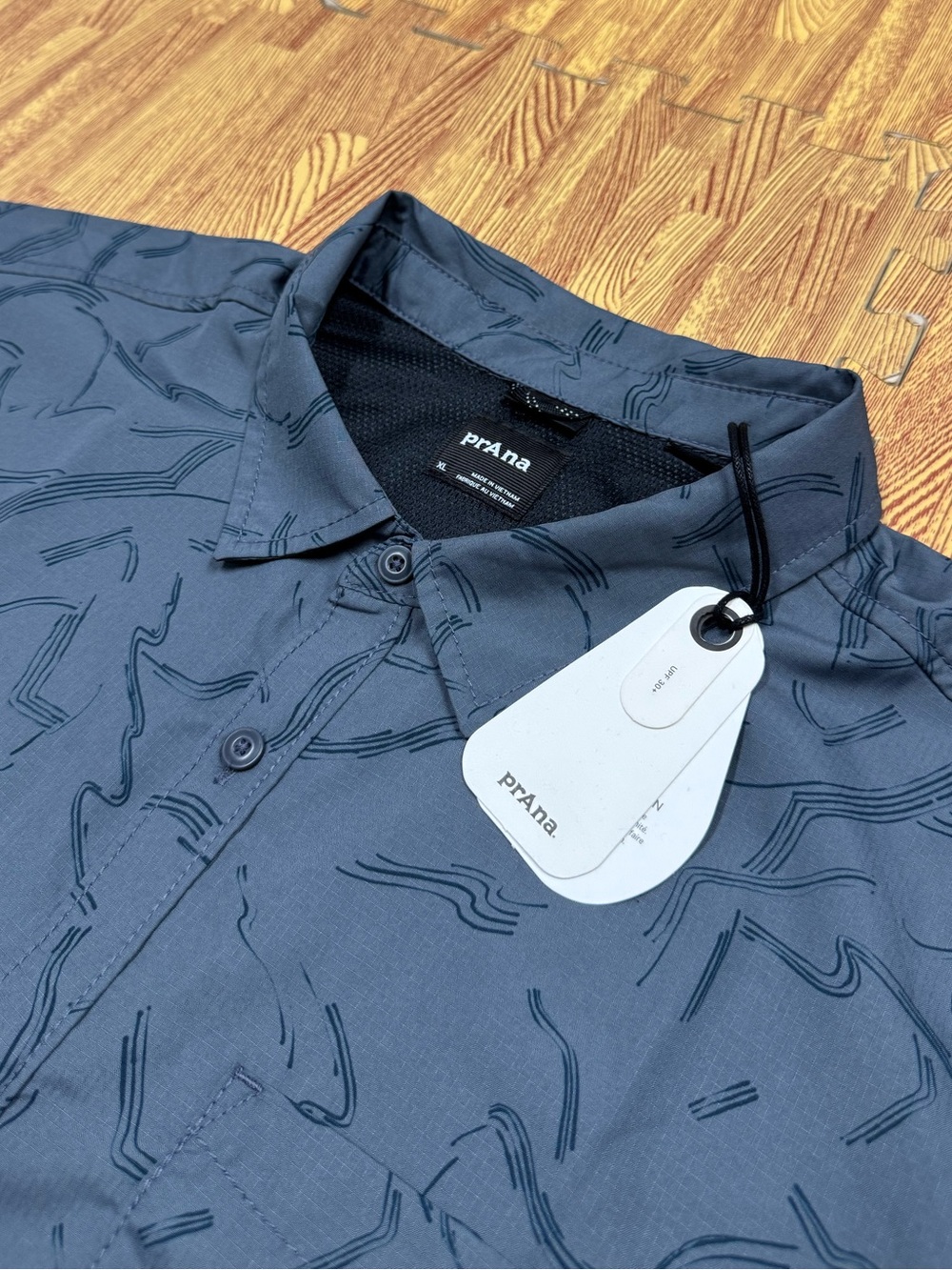Prana Mens XL Lost Sol Printed Short Sleeve Shirt Gray Blue Thundercloud $84